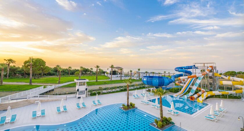 Diamond De Luxe Hotel & Spa