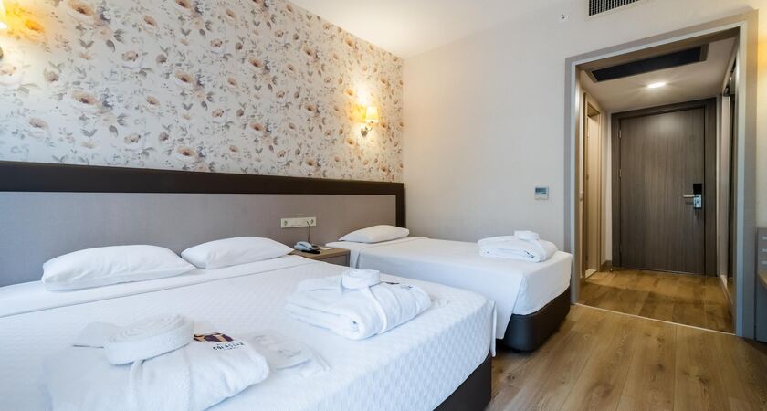 Colossae Thermal Spa Hotel
