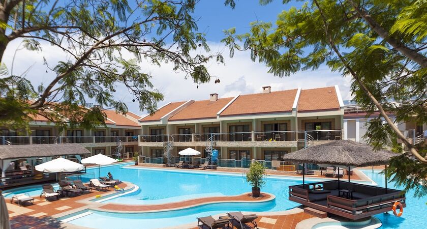 CLUB HOTEL TURAN PRINCE