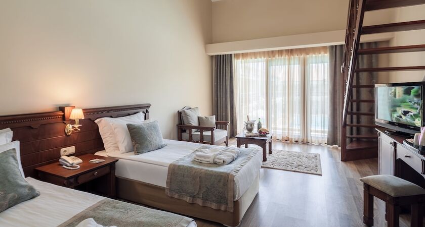 CLUB HOTEL TURAN PRINCE