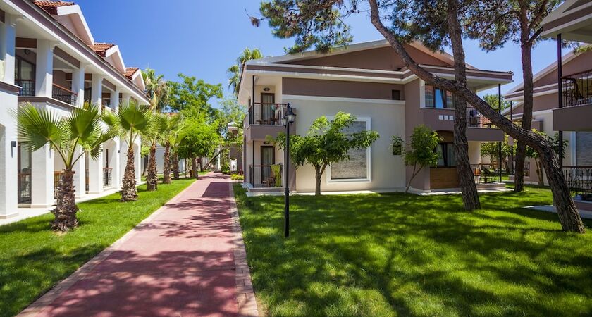 CLUB HOTEL TURAN PRINCE