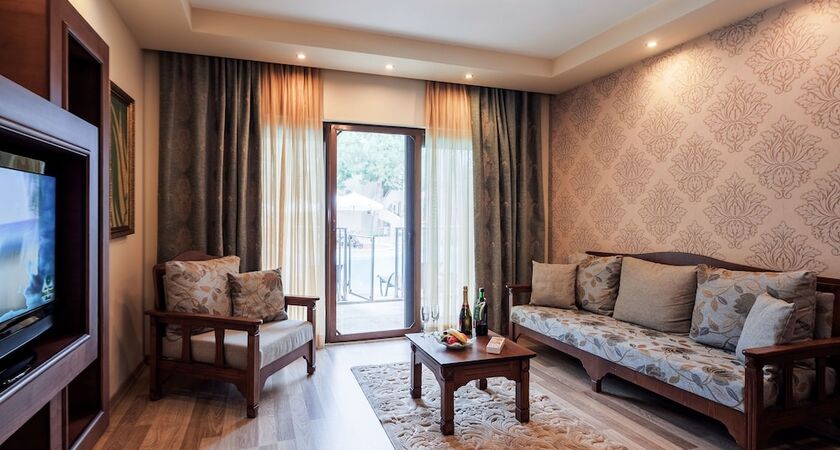 CLUB HOTEL TURAN PRINCE