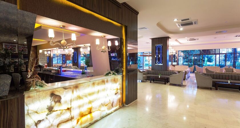 CLUB HOTEL TURAN PRINCE