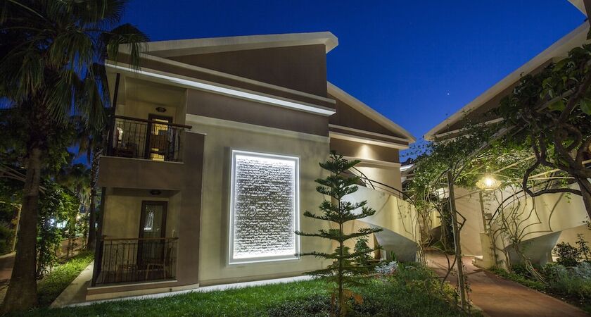 CLUB HOTEL TURAN PRINCE