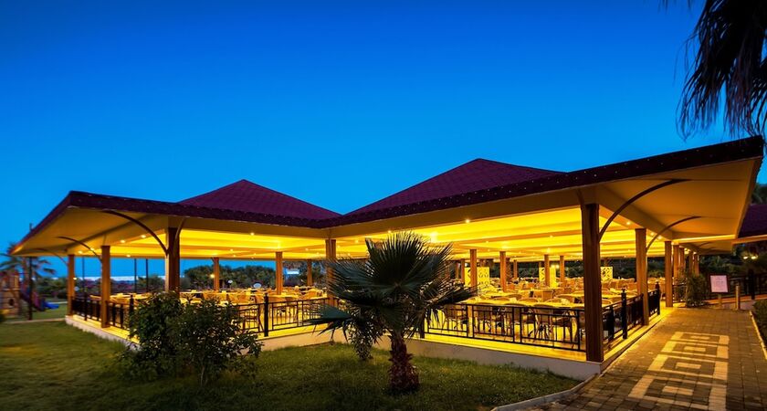 CLUB HOTEL TURAN PRINCE