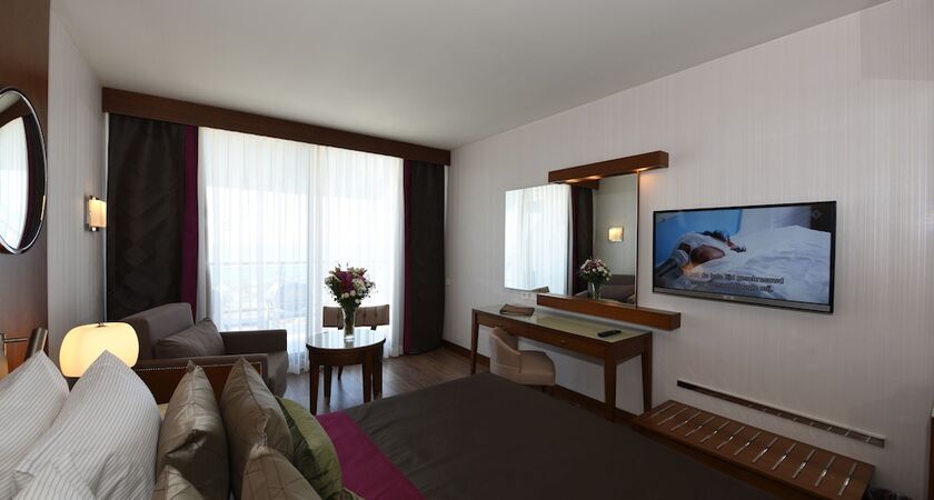 Side Star Elegance Hotel