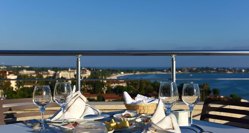 Side Star Elegance Hotel