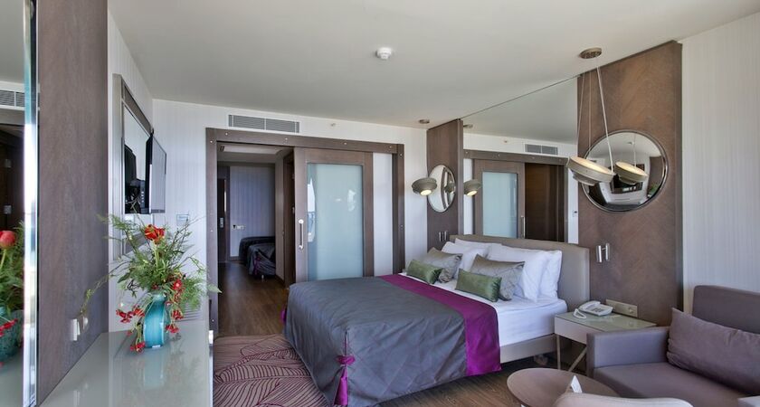Side Star Elegance Hotel
