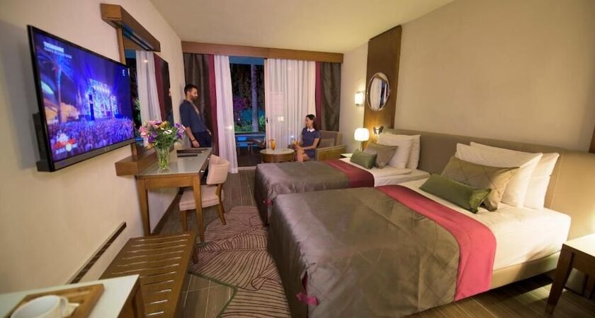 Side Star Elegance Hotel