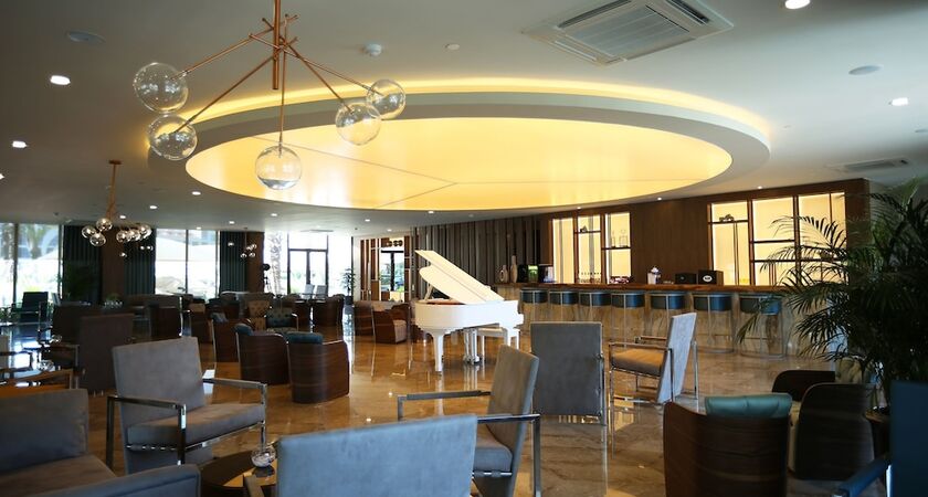 Side Star Elegance Hotel