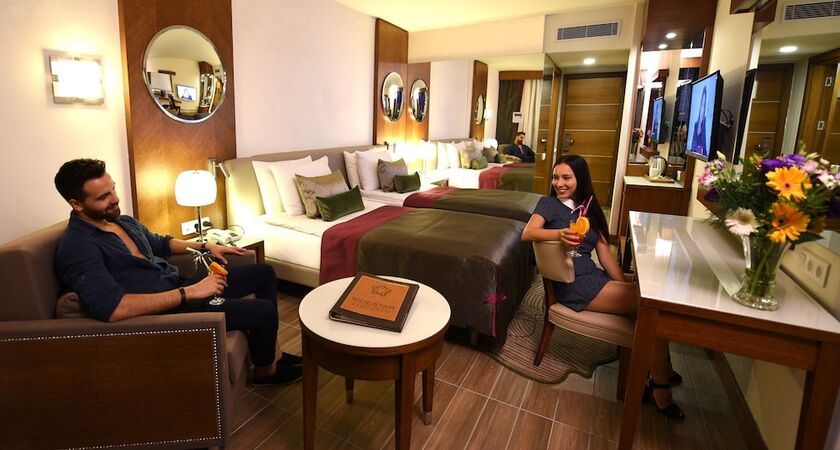 Side Star Elegance Hotel