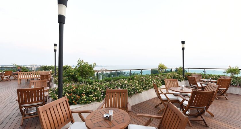 Side Star Elegance Hotel