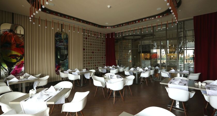Side Star Elegance Hotel