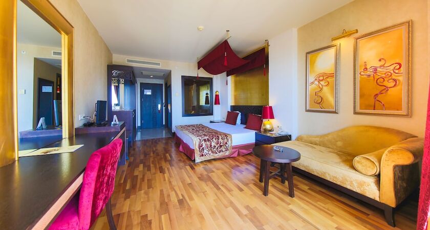 Horus Paradise Luxury Resort