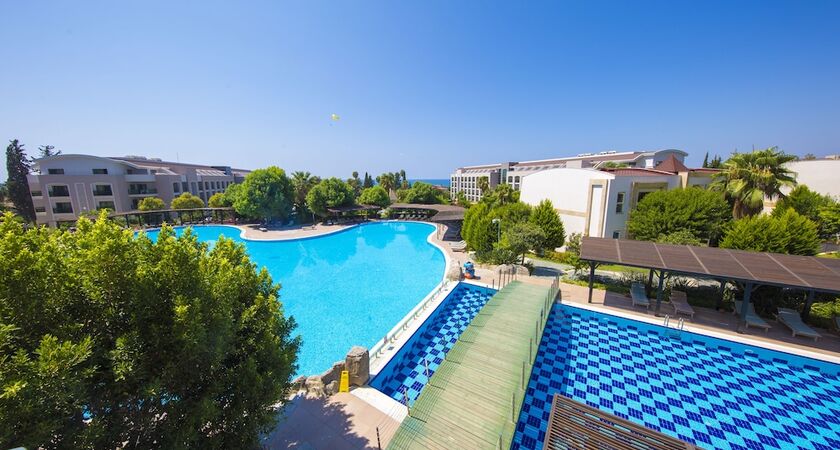 Horus Paradise Luxury Resort