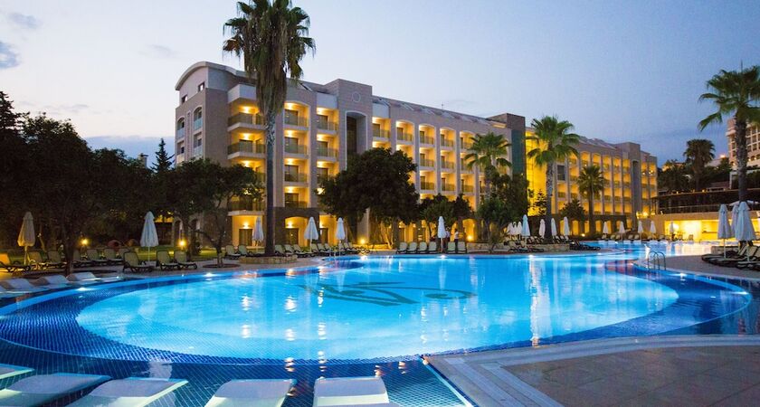 Horus Paradise Luxury Resort