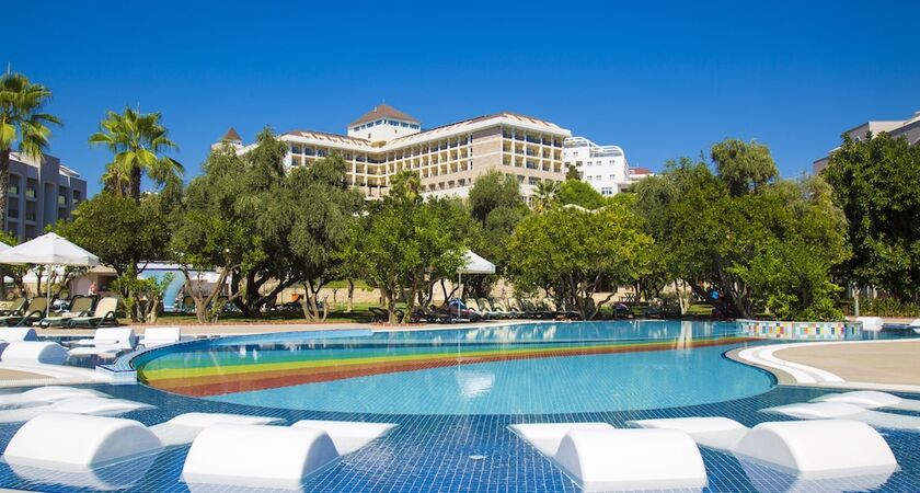 Horus Paradise Luxury Resort