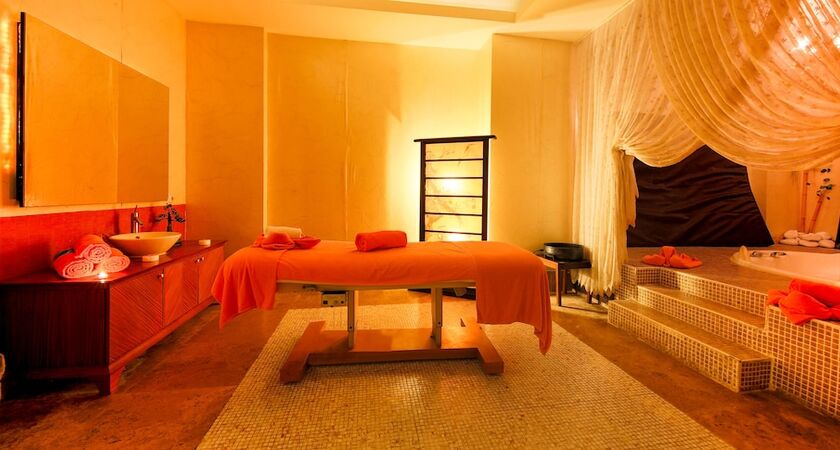 Horus Paradise Luxury Resort