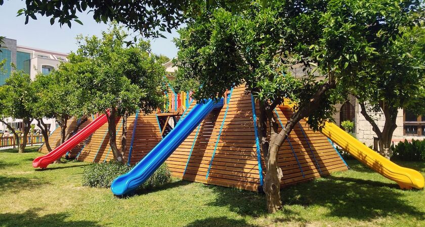 Horus Paradise Luxury Resort