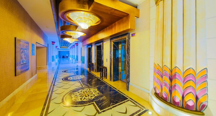 Horus Paradise Luxury Resort