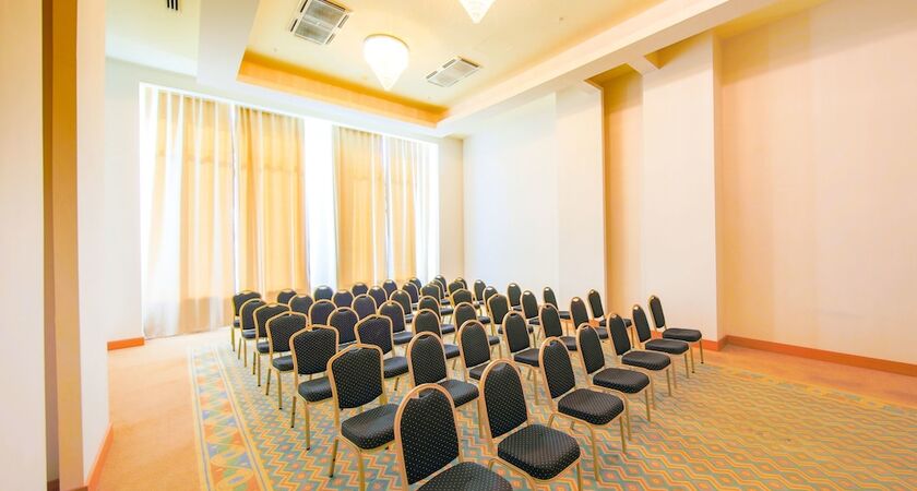 Horus Paradise Luxury Resort