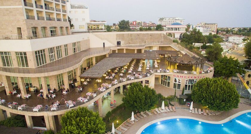 Horus Paradise Luxury Resort