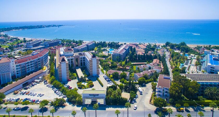 Horus Paradise Luxury Resort