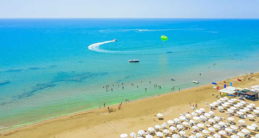 Horus Paradise Luxury Resort