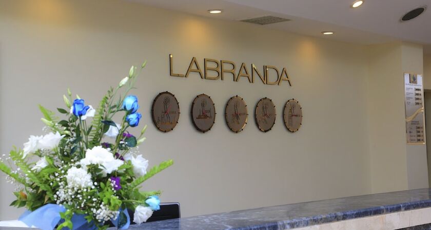 Labranda Excelsior Side