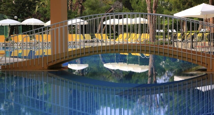 Labranda Excelsior Side