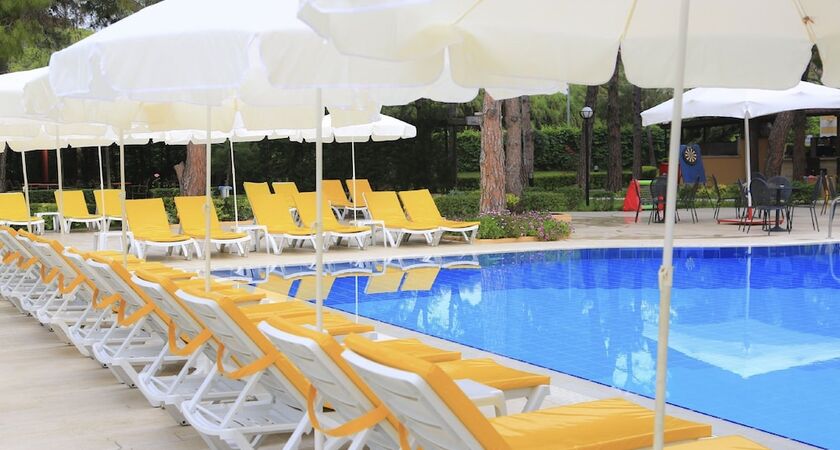 Labranda Excelsior Side