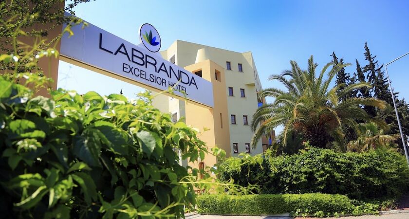 Labranda Excelsior Side