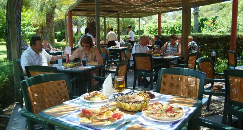 Labranda Excelsior Side