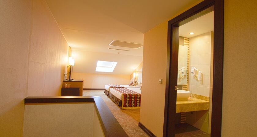 Long Beach Resort & Spa