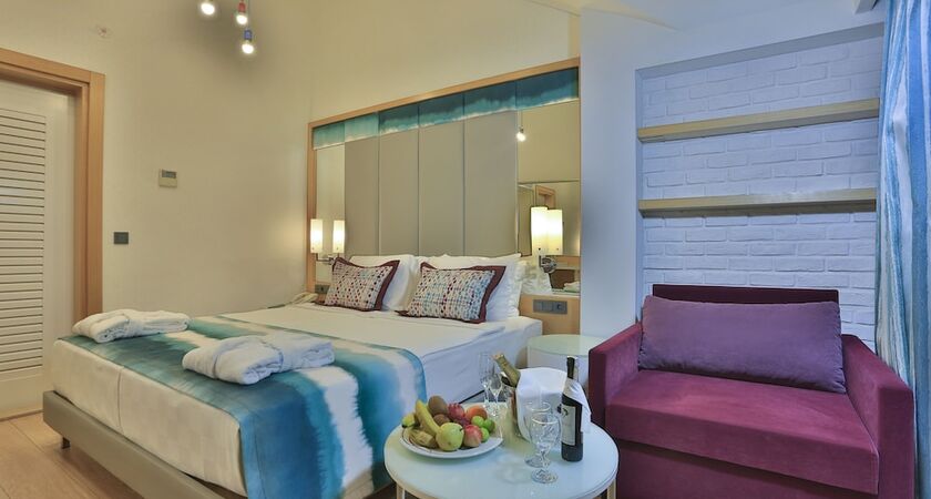 Long Beach Resort & Spa