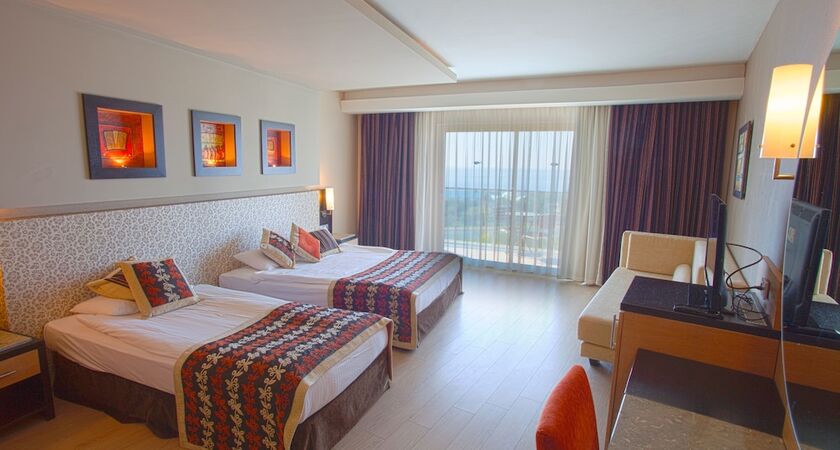 Long Beach Resort & Spa