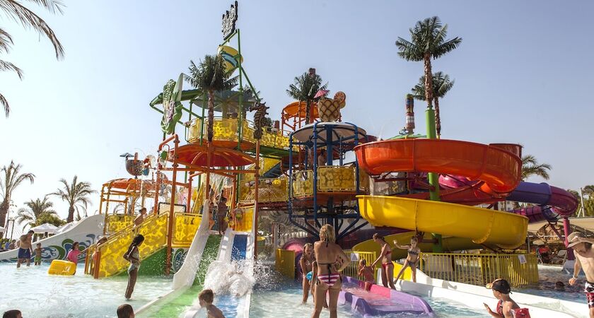 Long Beach Resort & Spa