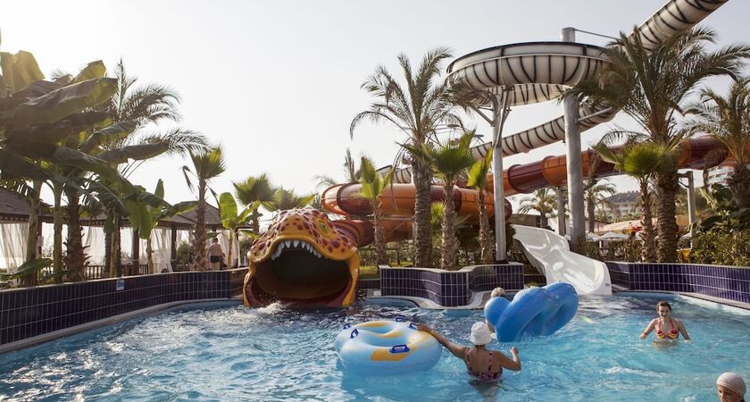 Long Beach Resort & Spa