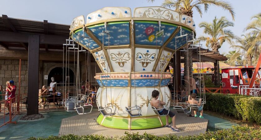 Long Beach Resort & Spa