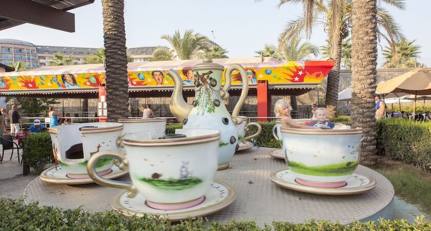 Long Beach Resort & Spa