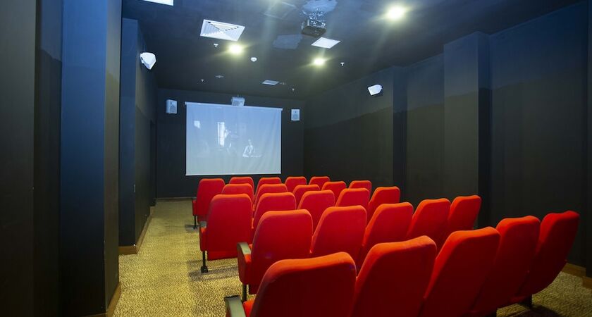 Long Beach Resort & Spa