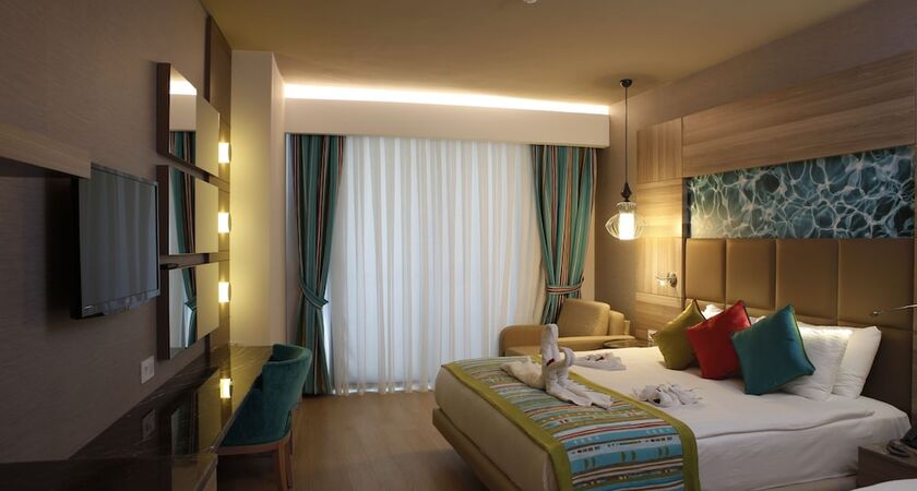 Long Beach Harmony Hotel & Spa