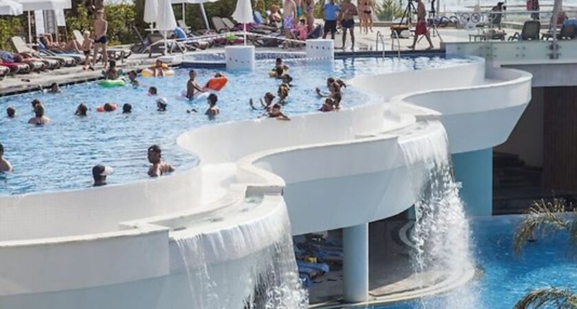 Long Beach Harmony Hotel & Spa