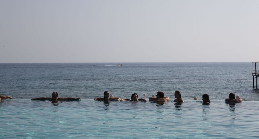 Long Beach Harmony Hotel & Spa