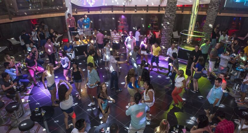 Long Beach Harmony Hotel & Spa