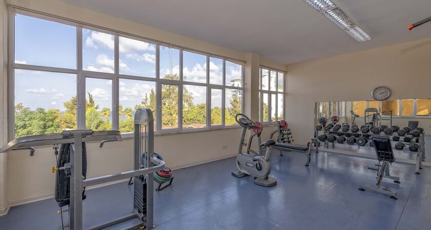 Armas Green Fugla Beach