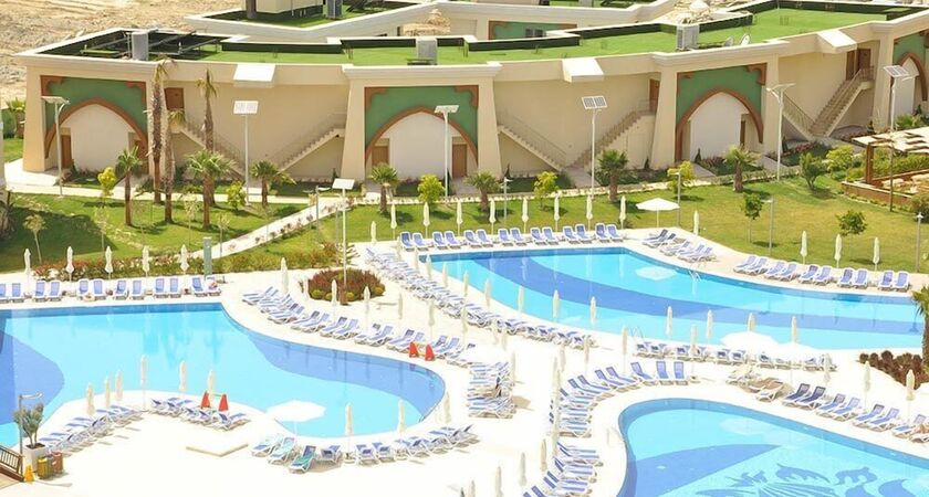 Xafira Deluxe Resort