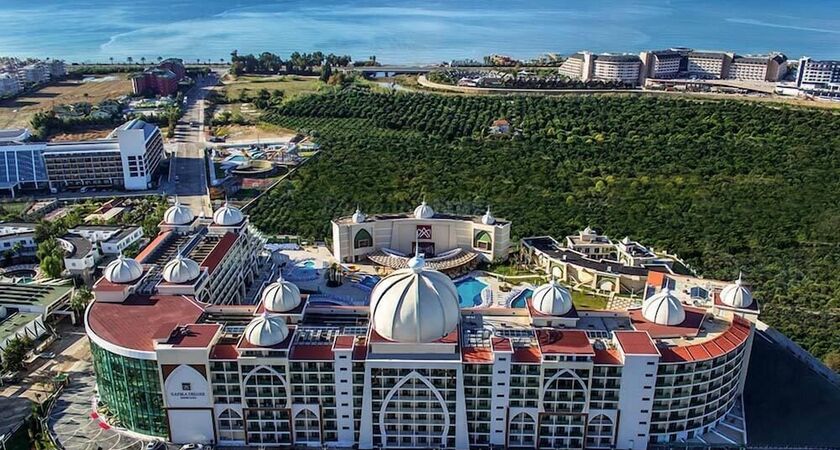 Xafira Deluxe Resort