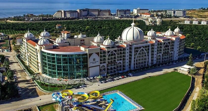 Xafira Deluxe Resort