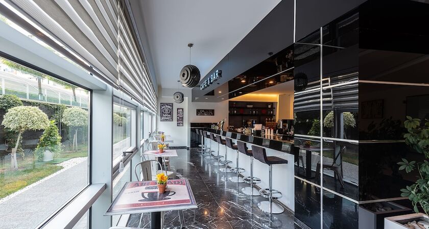 White City Resort Hotel